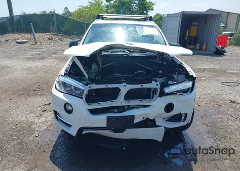 2015 BMW X5 xDrive35I z USA, uszkodzony, nr VIN 5UXKR0C57F0K52387